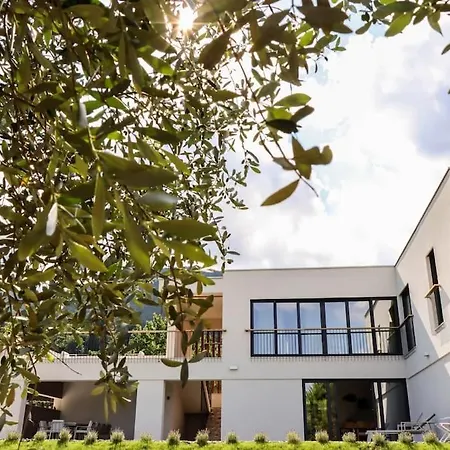 Mi, Rukavac Opatija Riviera Villa *