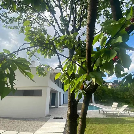 Mi, Rukavac Opatija Riviera * Rukavac (Primorje-Gorski Kotar)